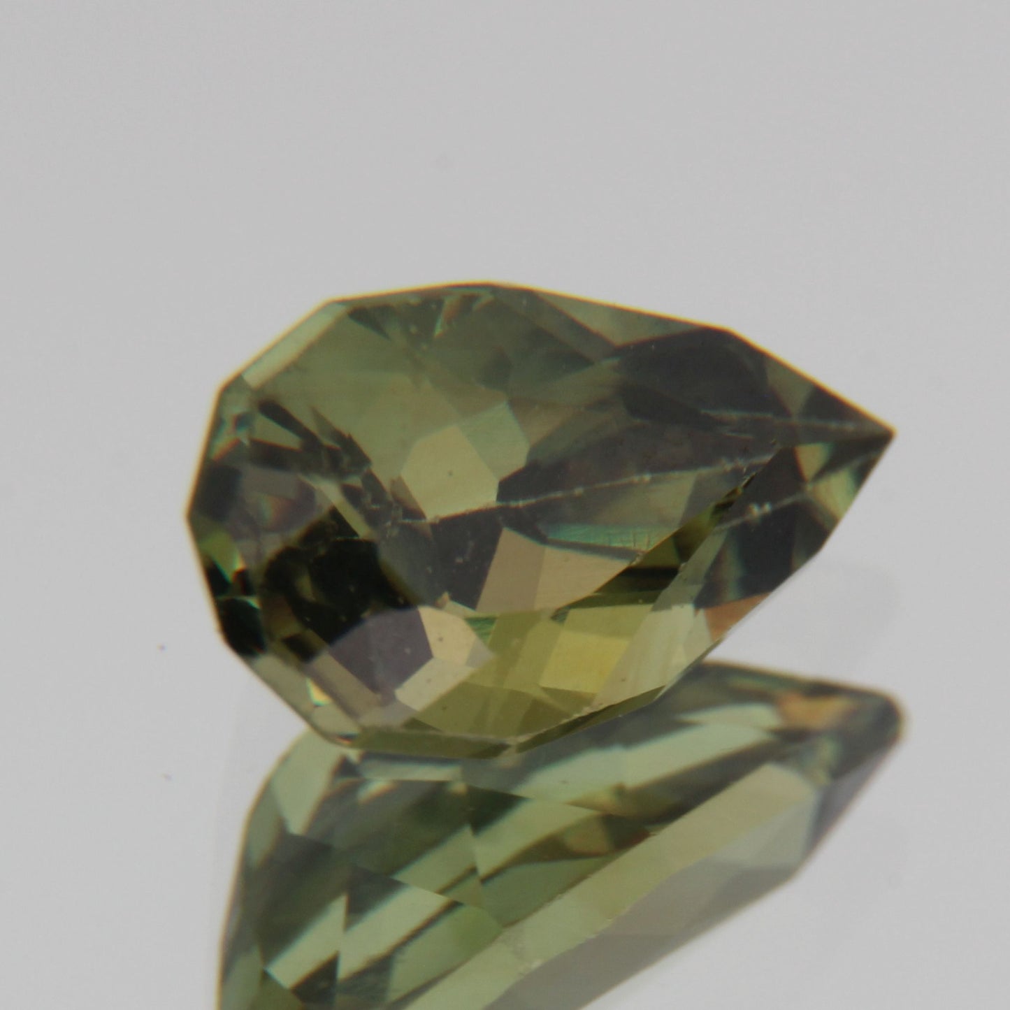 Demantoid 1.01 ct