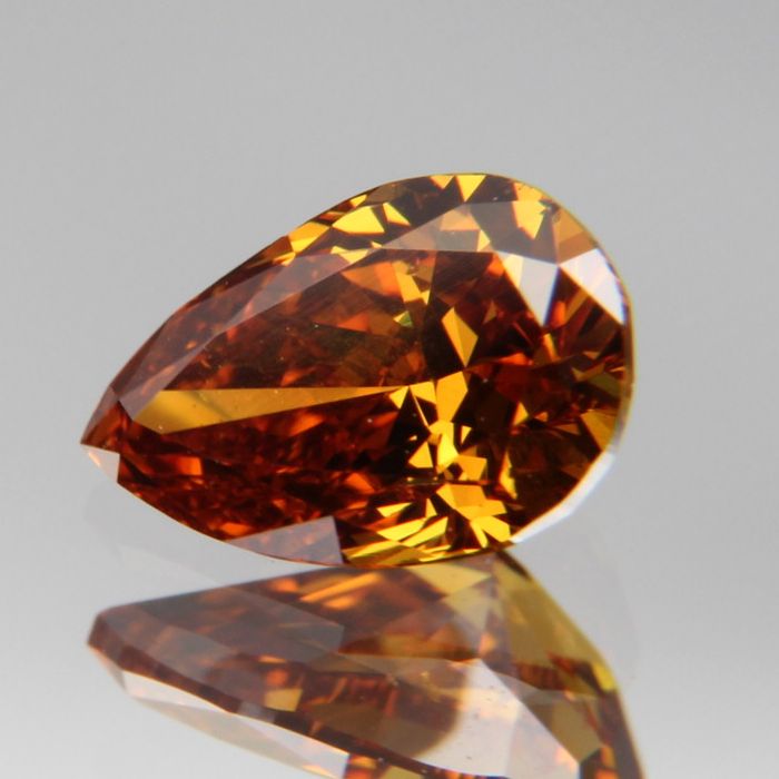 fancy deep orange-yellow Diamant 0.417ct