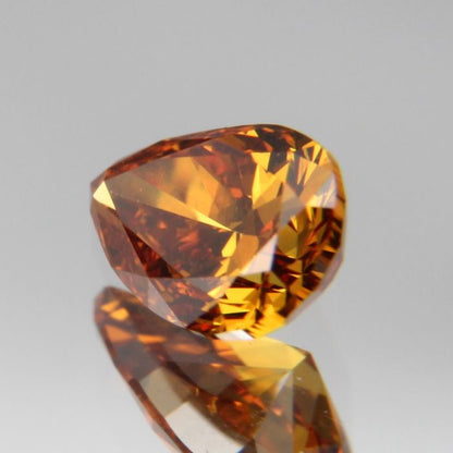 fancy deep orange-yellow Diamant 0.417ct