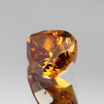 fancy deep orange-yellow Diamant 0.417ct