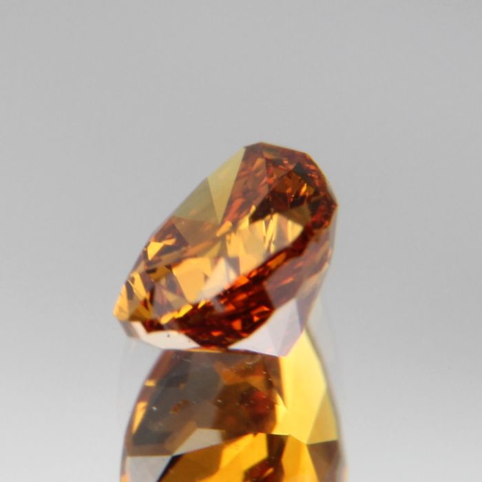 fancy deep orange-yellow Diamant 0.417ct