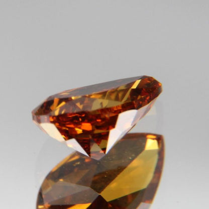 fancy deep orange-yellow Diamant 0.417ct