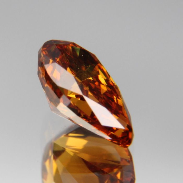 fancy deep orange-yellow Diamant 0.417ct