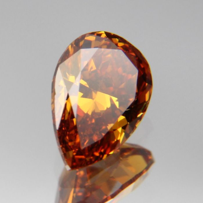 fancy deep orange-yellow Diamant 0.417ct