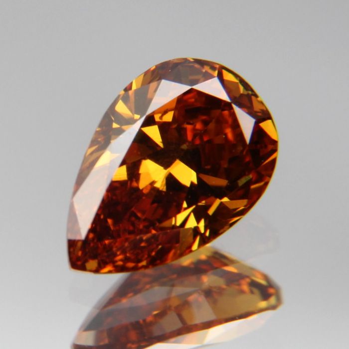 fancy deep orange-yellow Diamant 0.417ct