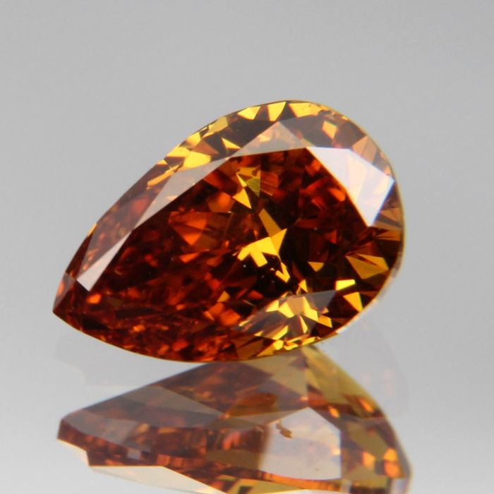fancy deep orange-yellow Diamant 0.417ct