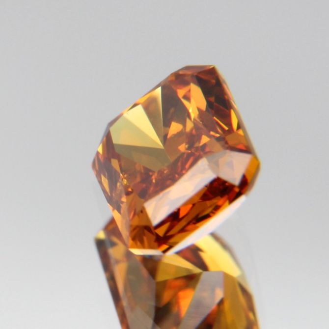 fancy deep brownish yellowish orange Diamond 0.437ct