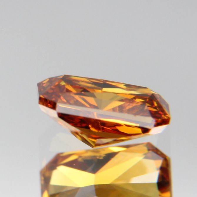 fancy deep brownish yellowish orange Diamond 0.437ct