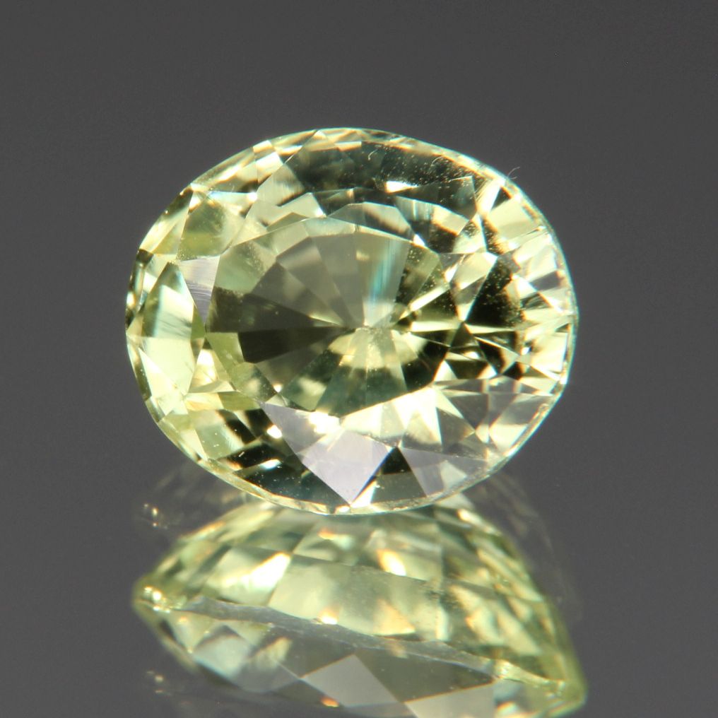 Chrysoberyll 1.37 ct