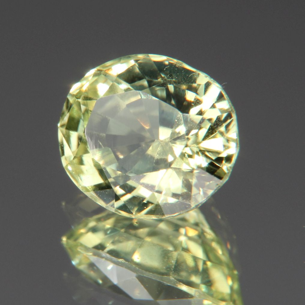 Chrysoberyll 1.37 ct