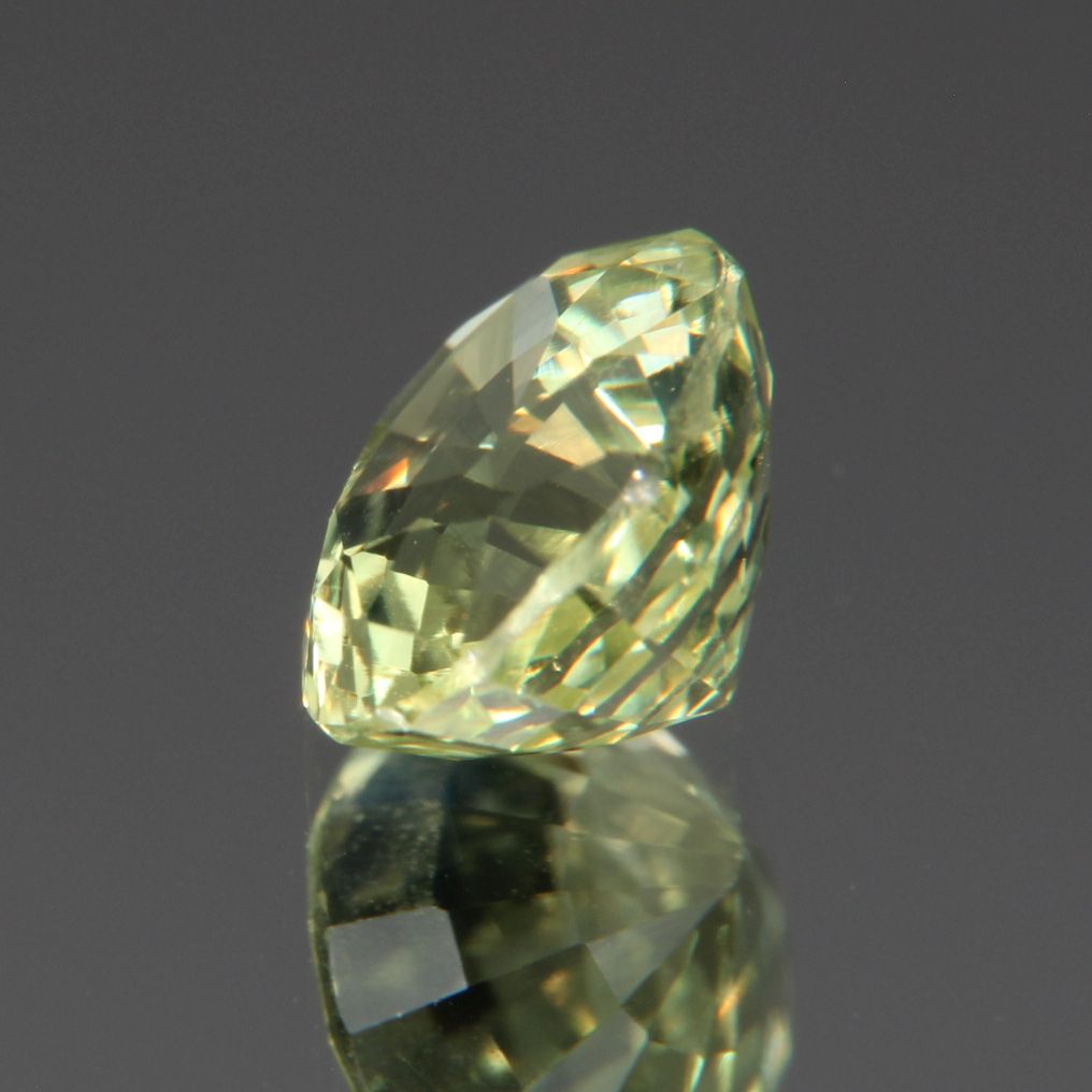 Chrysoberyll 1.37 ct