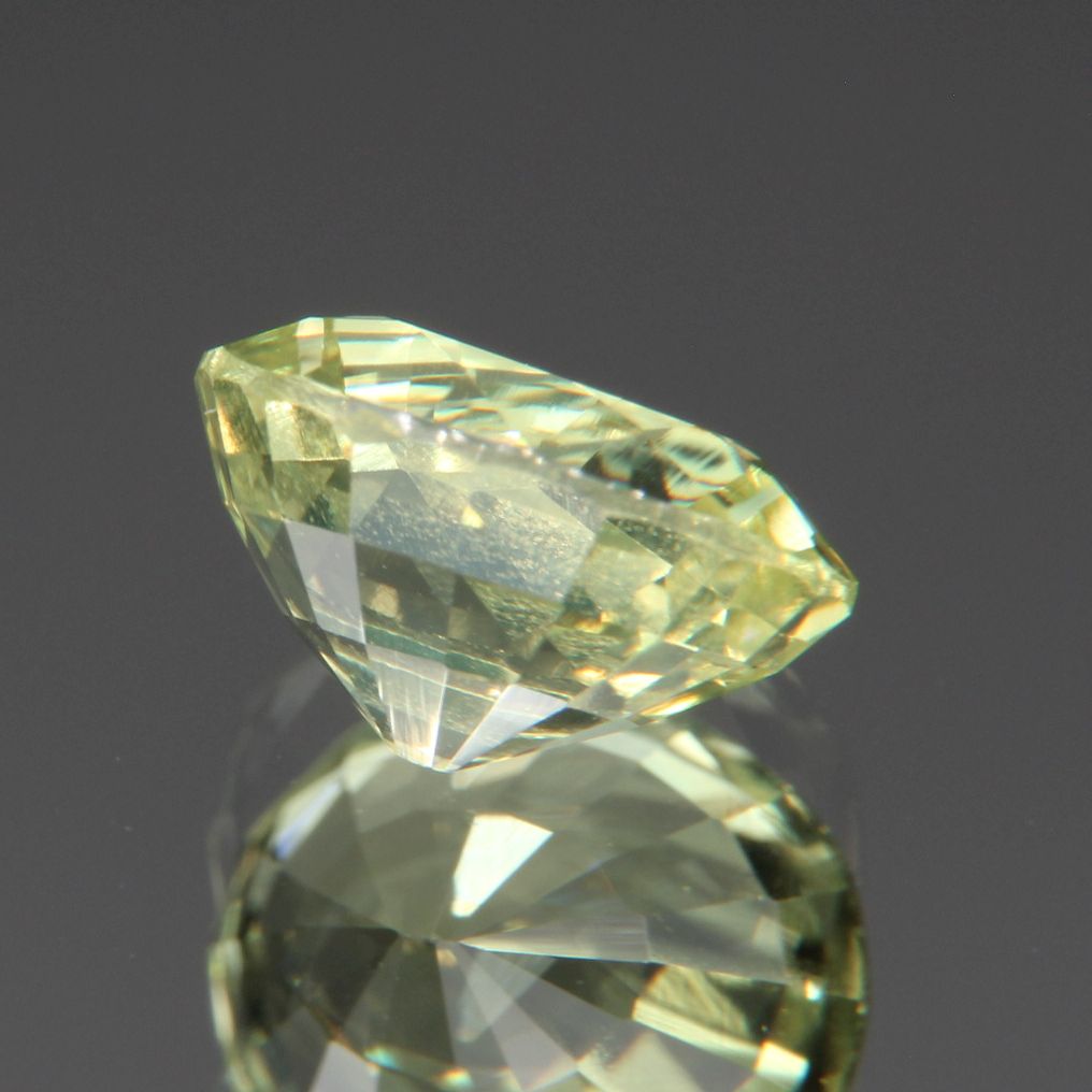 Chrysoberyll 1.37 ct