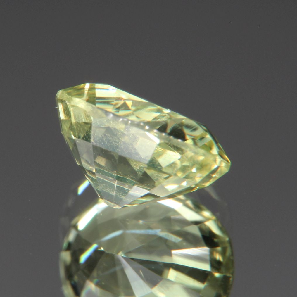 Chrysoberyll 1.37 ct