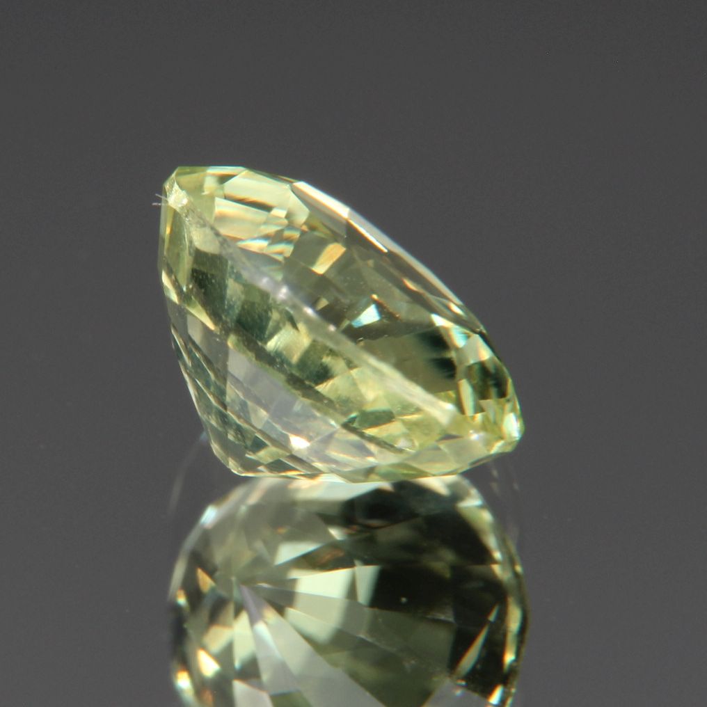 Chrysoberyll 1.37 ct
