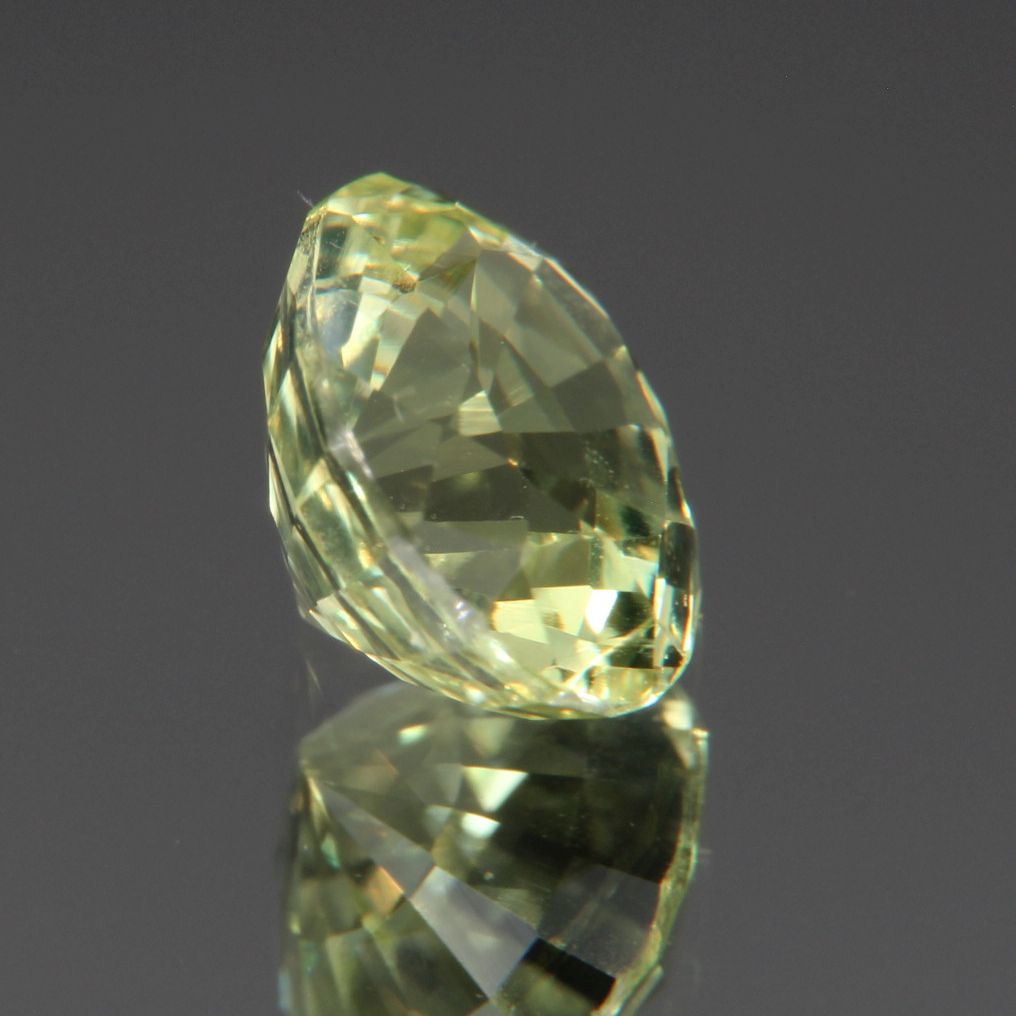 Chrysoberyll 1.37 ct