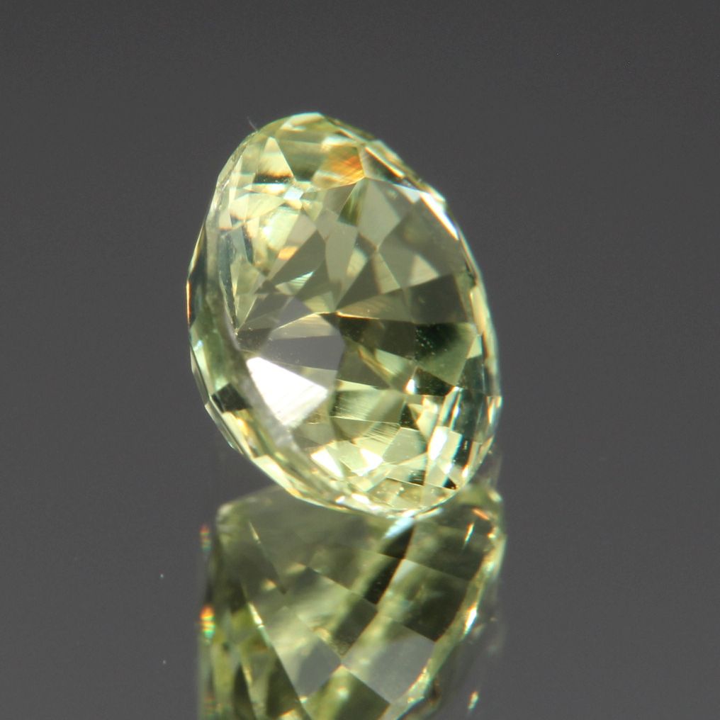 Chrysoberyll 1.37 ct
