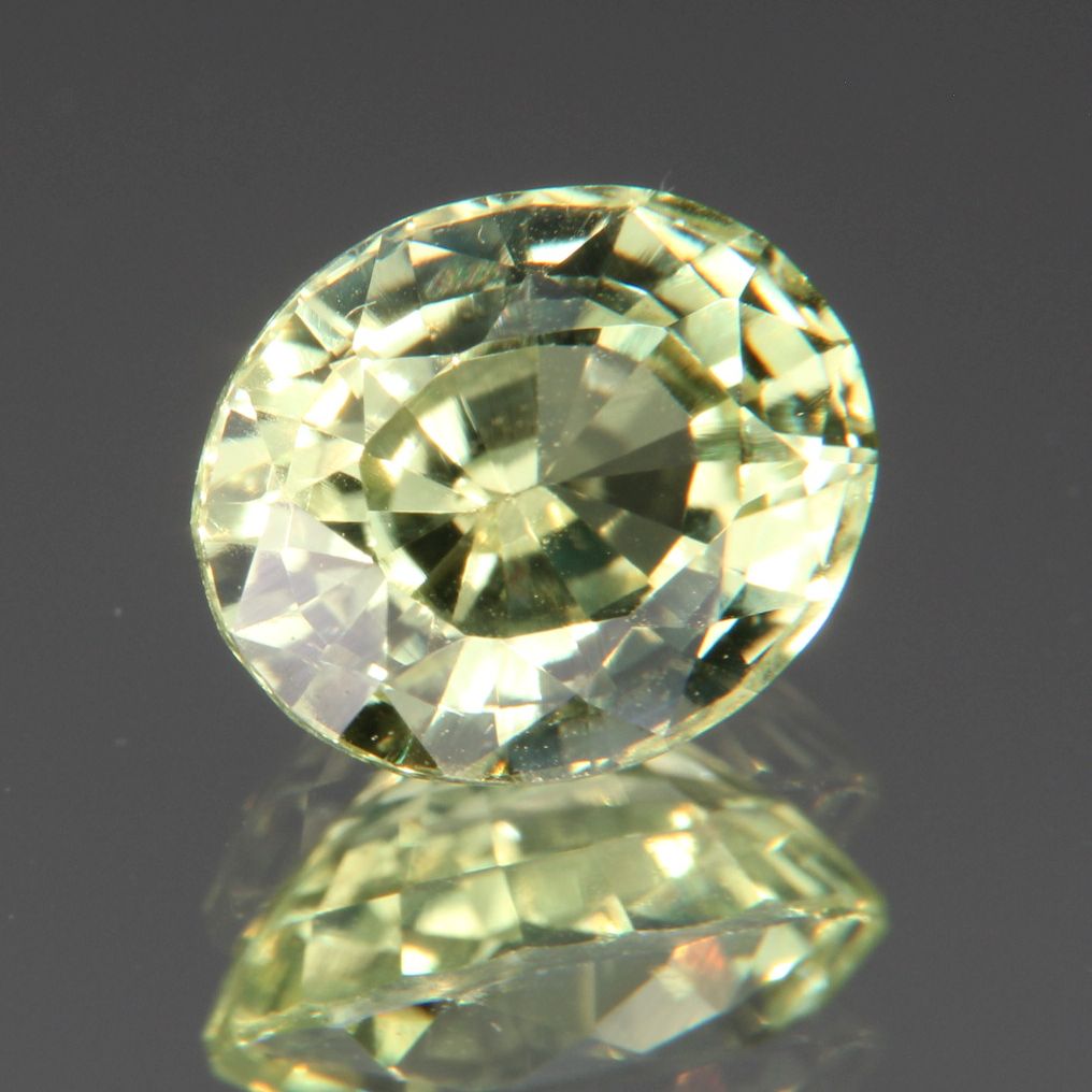Chrysoberyll 1.37 ct