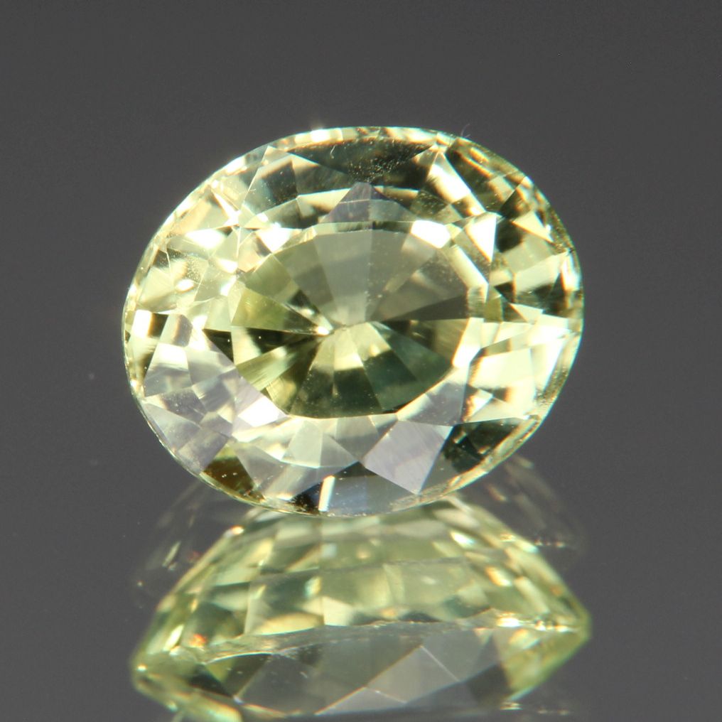 Chrysoberyll 1.37 ct