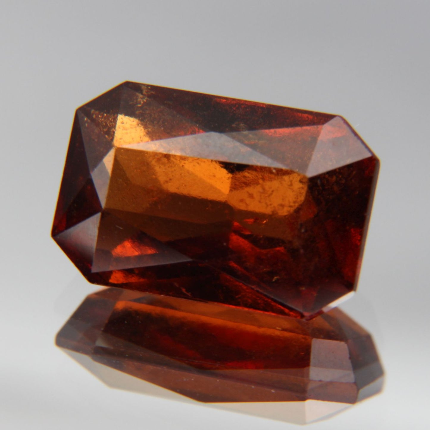 Hessonit 5.81ct