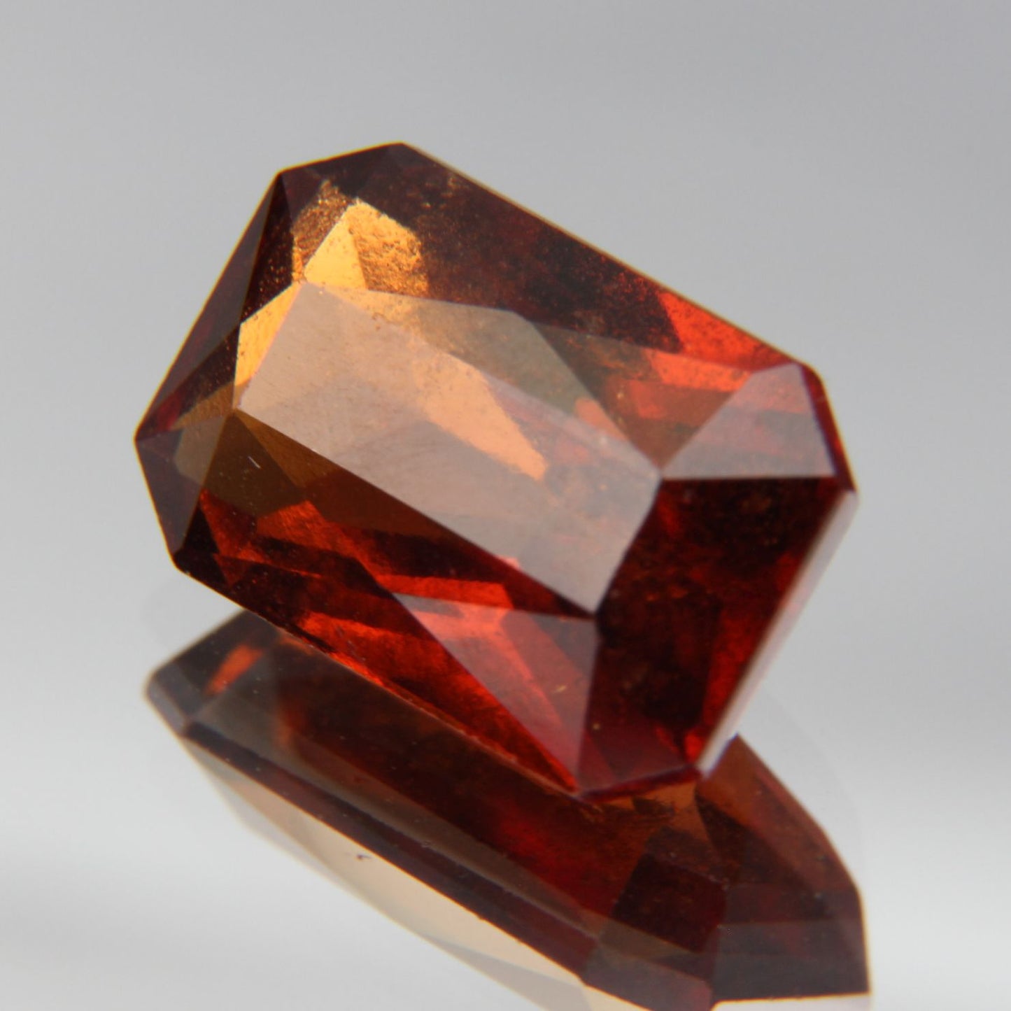 Hessonit 5.81ct