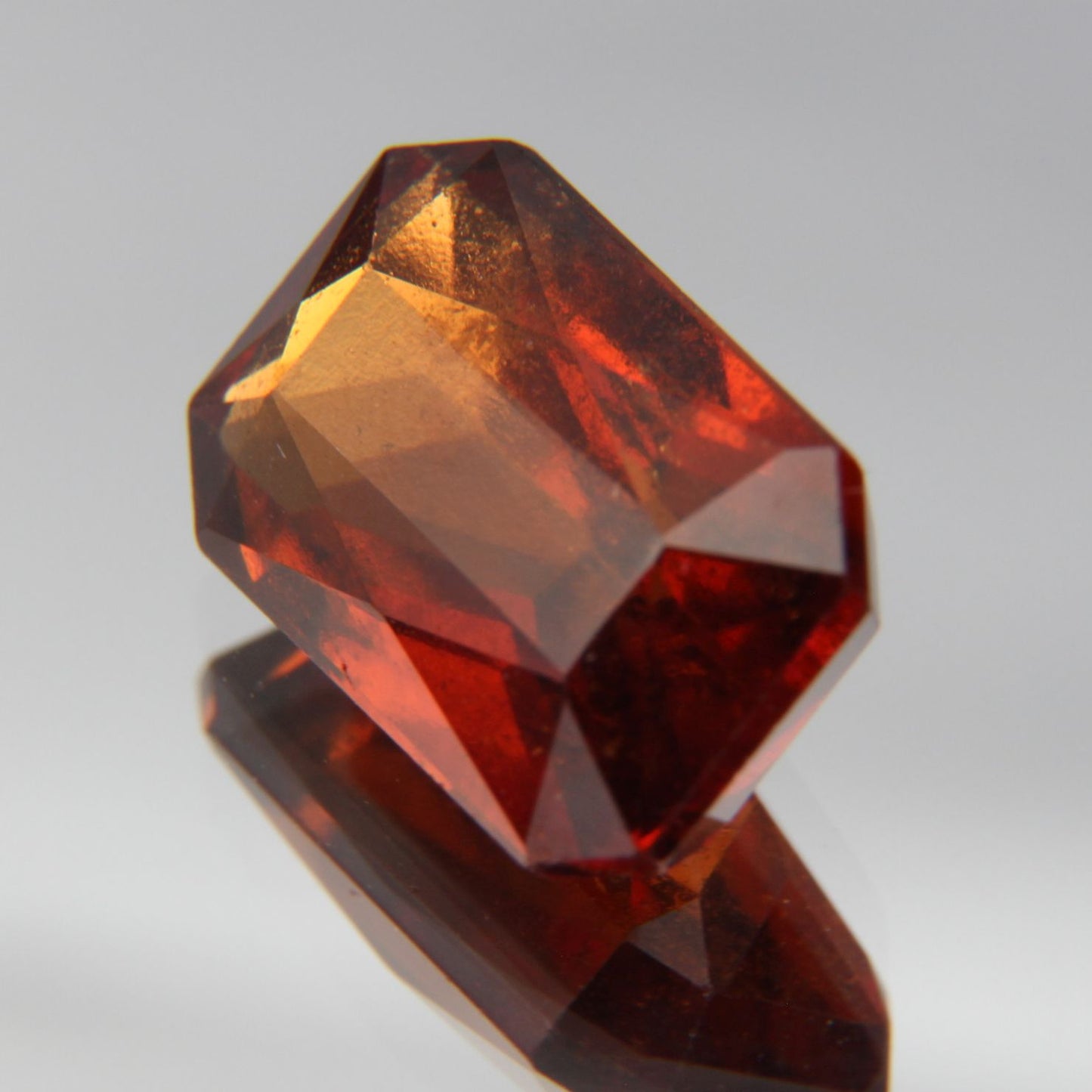 Hessonit 5.81ct