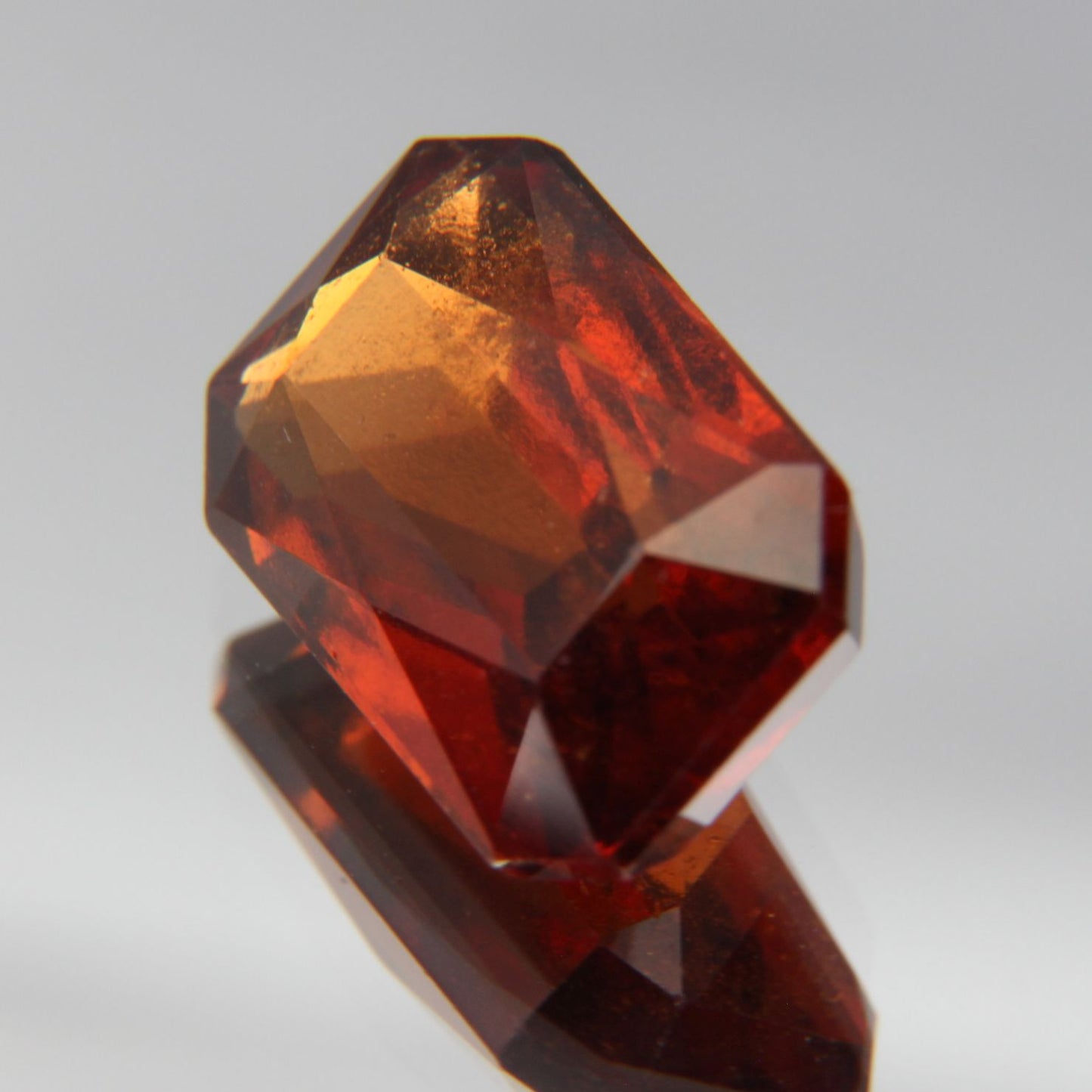 Hessonit 5.81ct