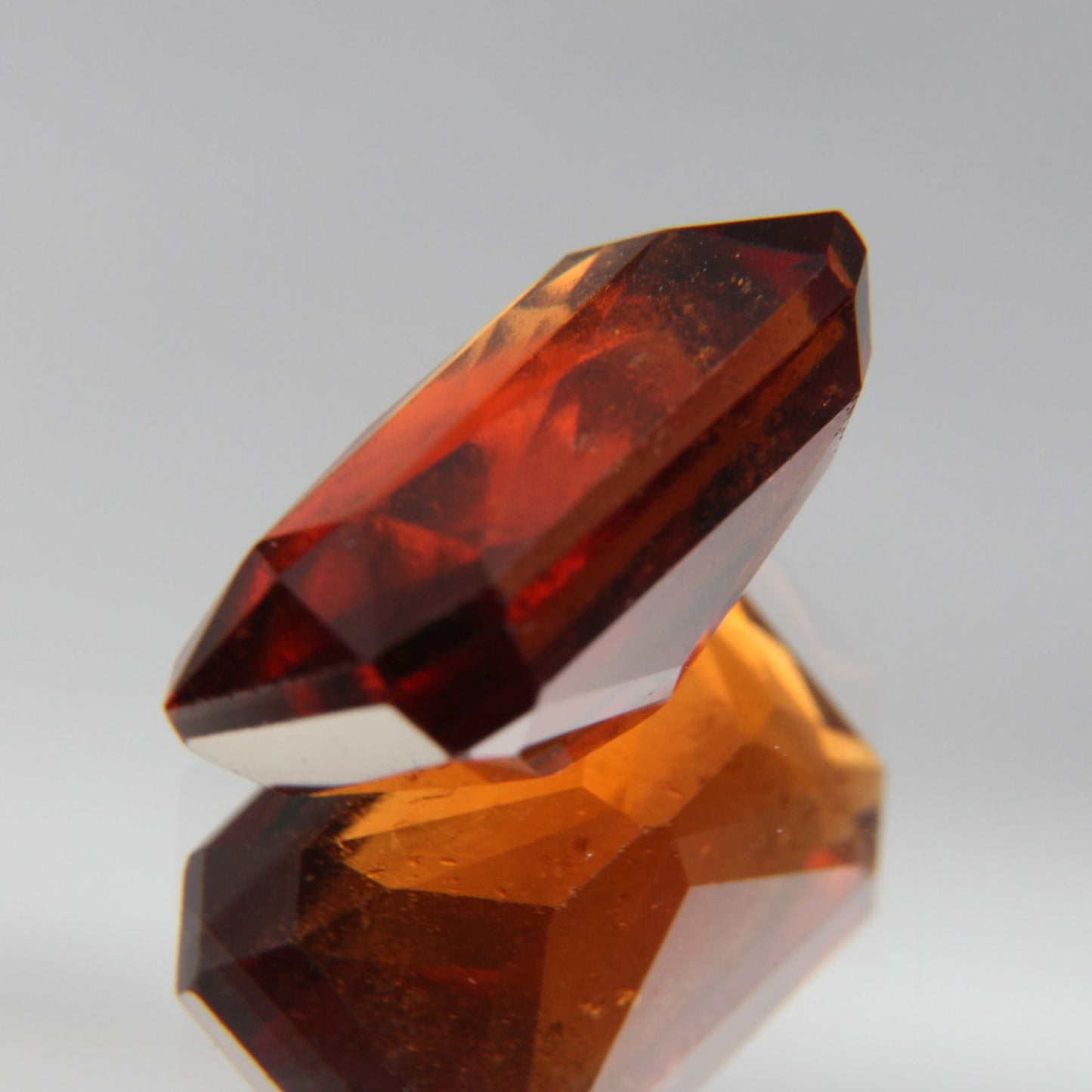 Hessonit 5.81ct