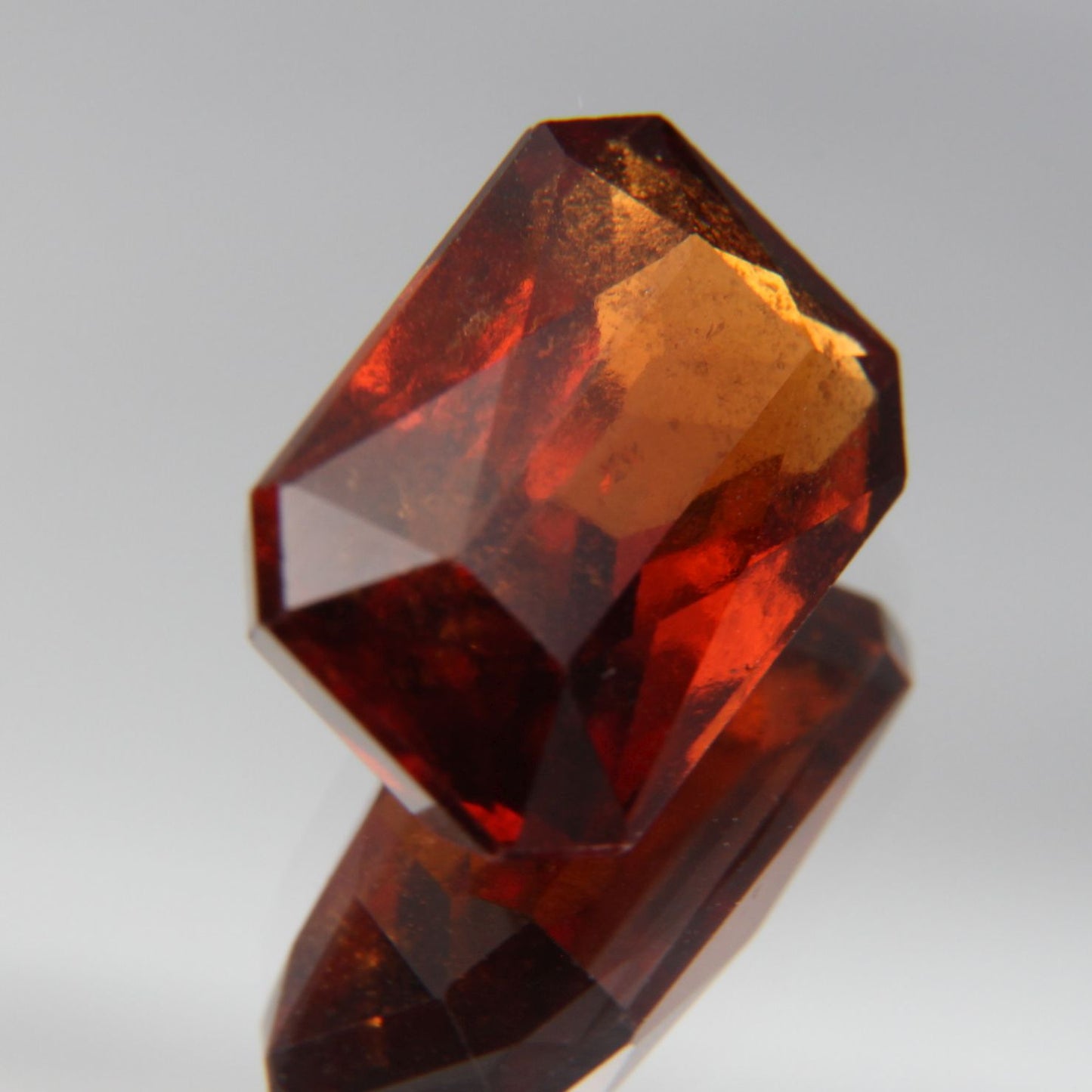 Hessonit 5.81ct