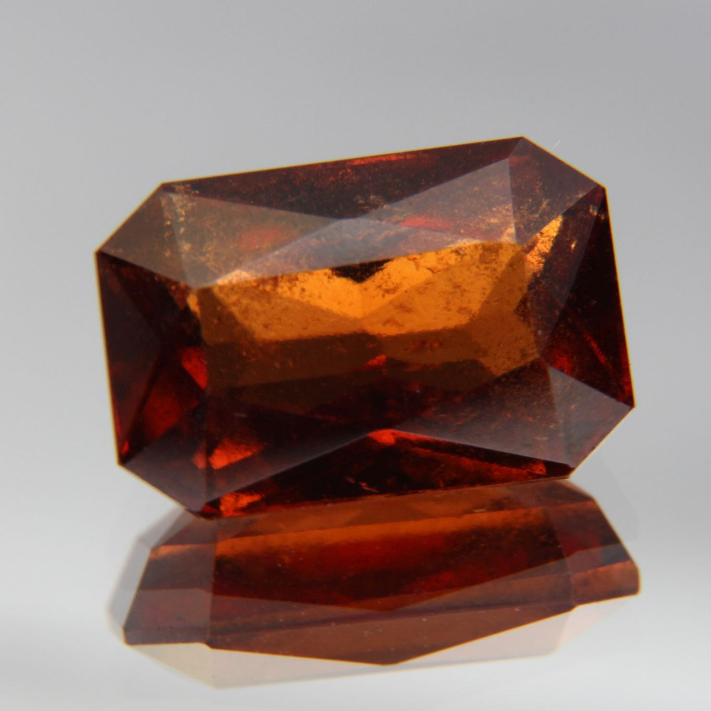 Hessonit 5.81ct