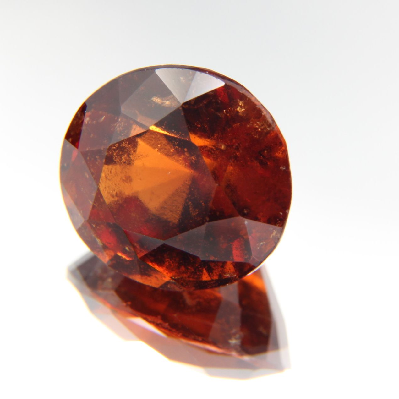 Hessonit 7.99 ct