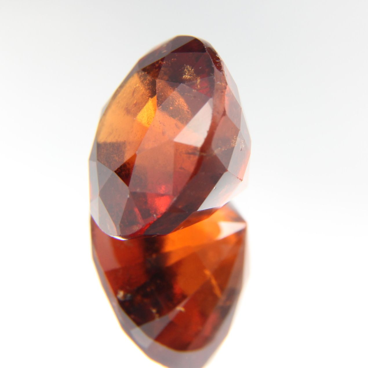 Hessonit 7.99 ct