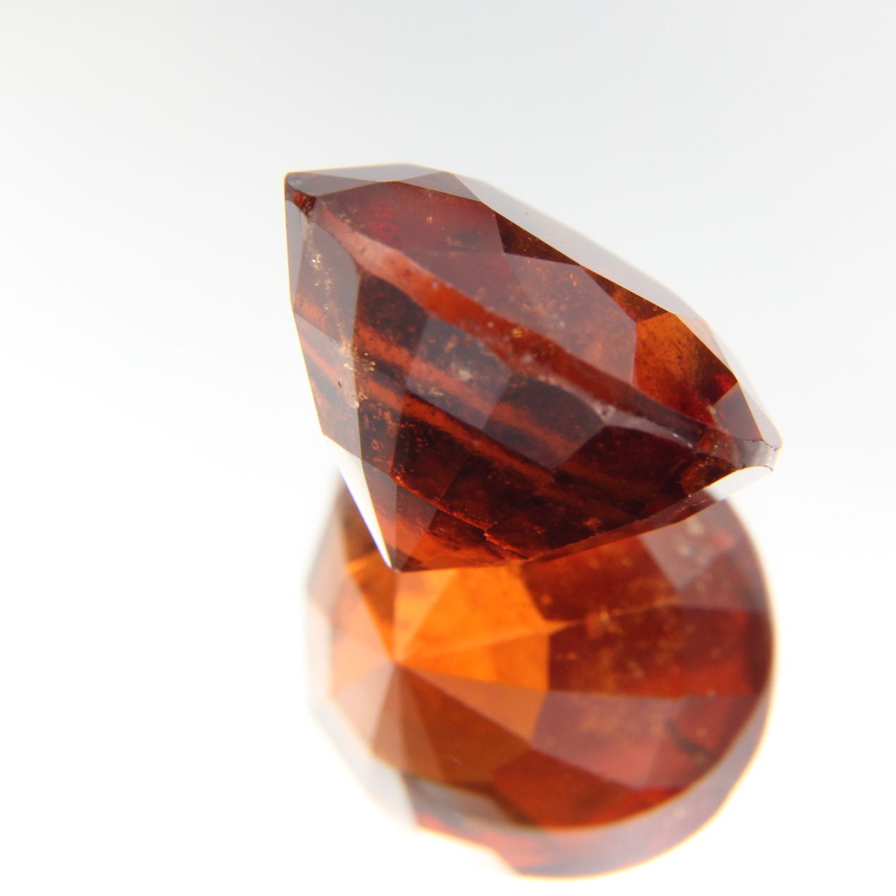 Hessonit 7.99 ct