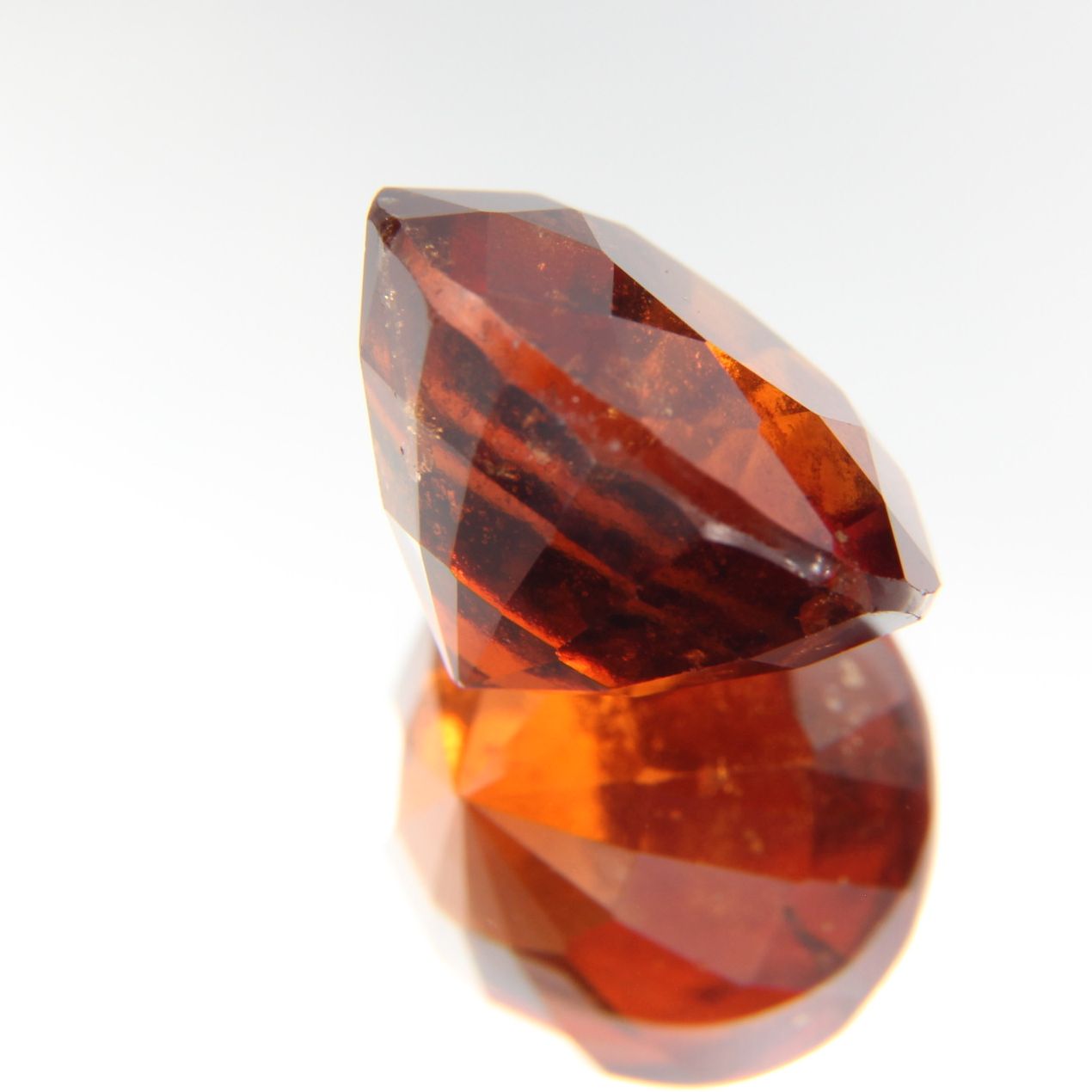 Hessonit 7.99 ct