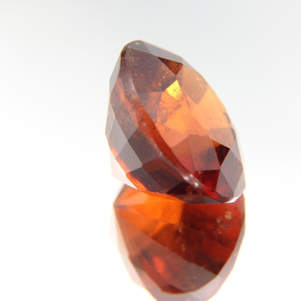 Hessonit 7.99 ct