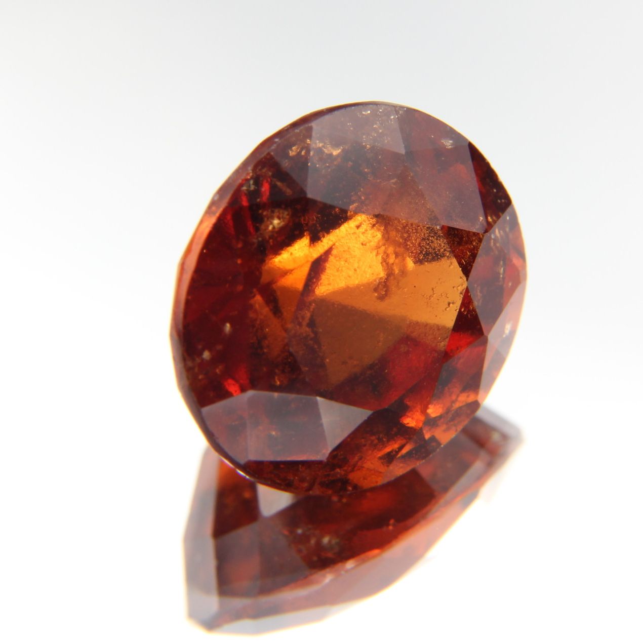 Hessonit 7.99 ct
