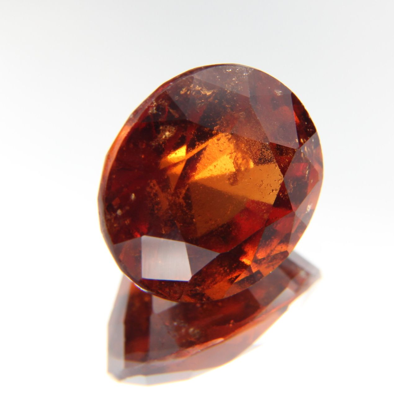 Hessonit 7.99 ct