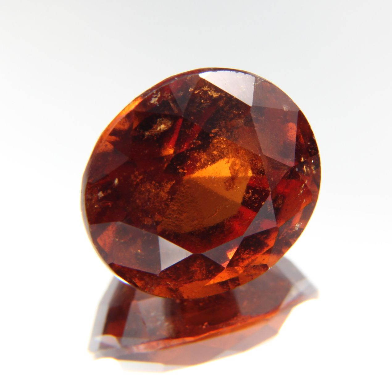 Hessonit 7.99 ct
