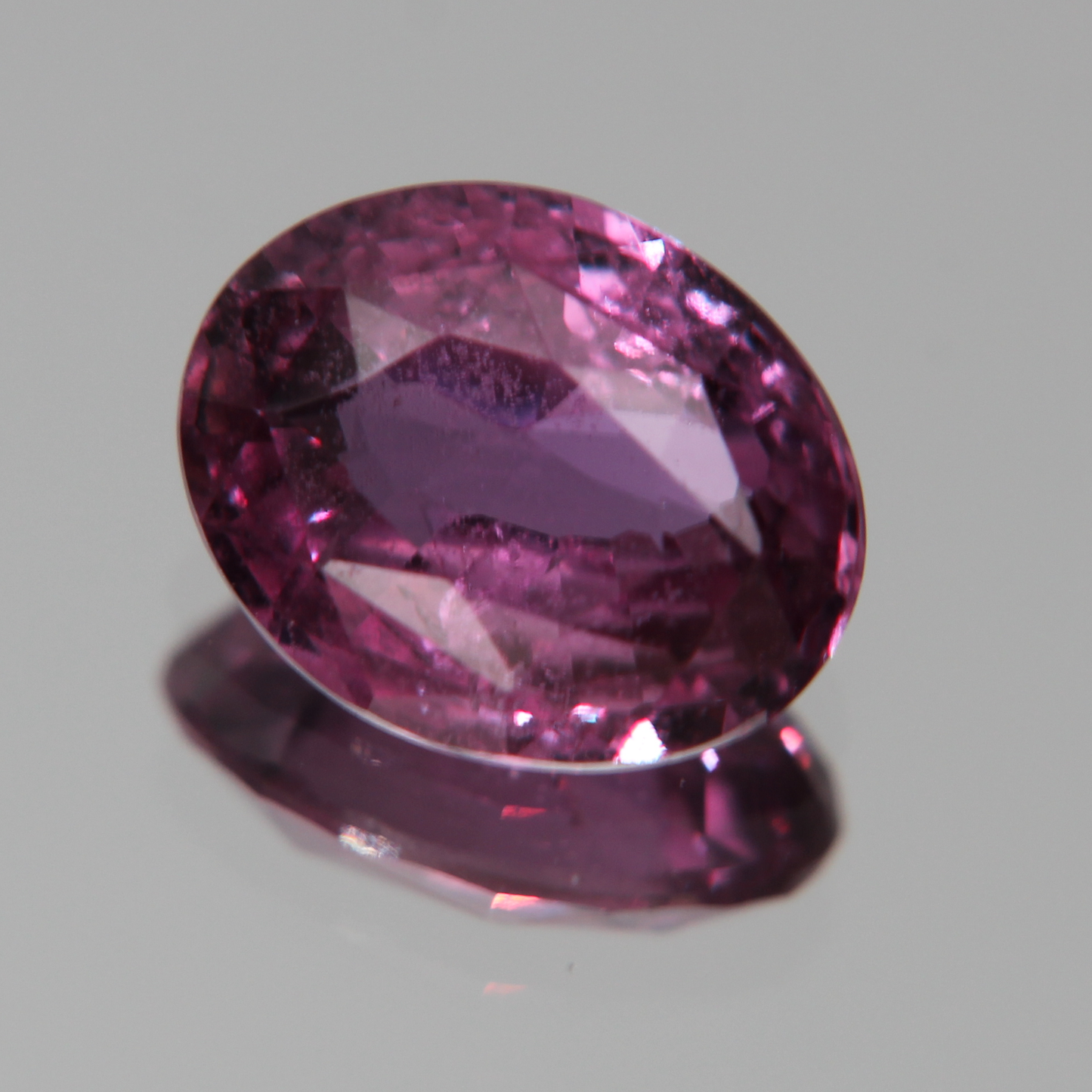 Pinker Saphir 2.14 ct