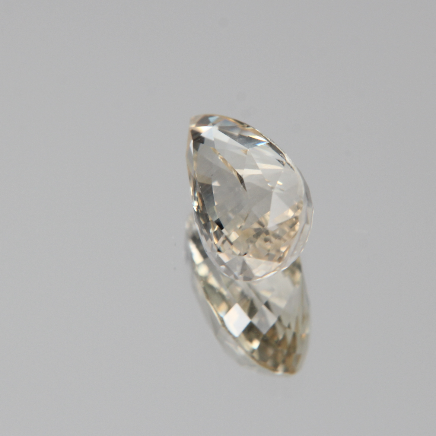 gelber Saphir 2.64ct