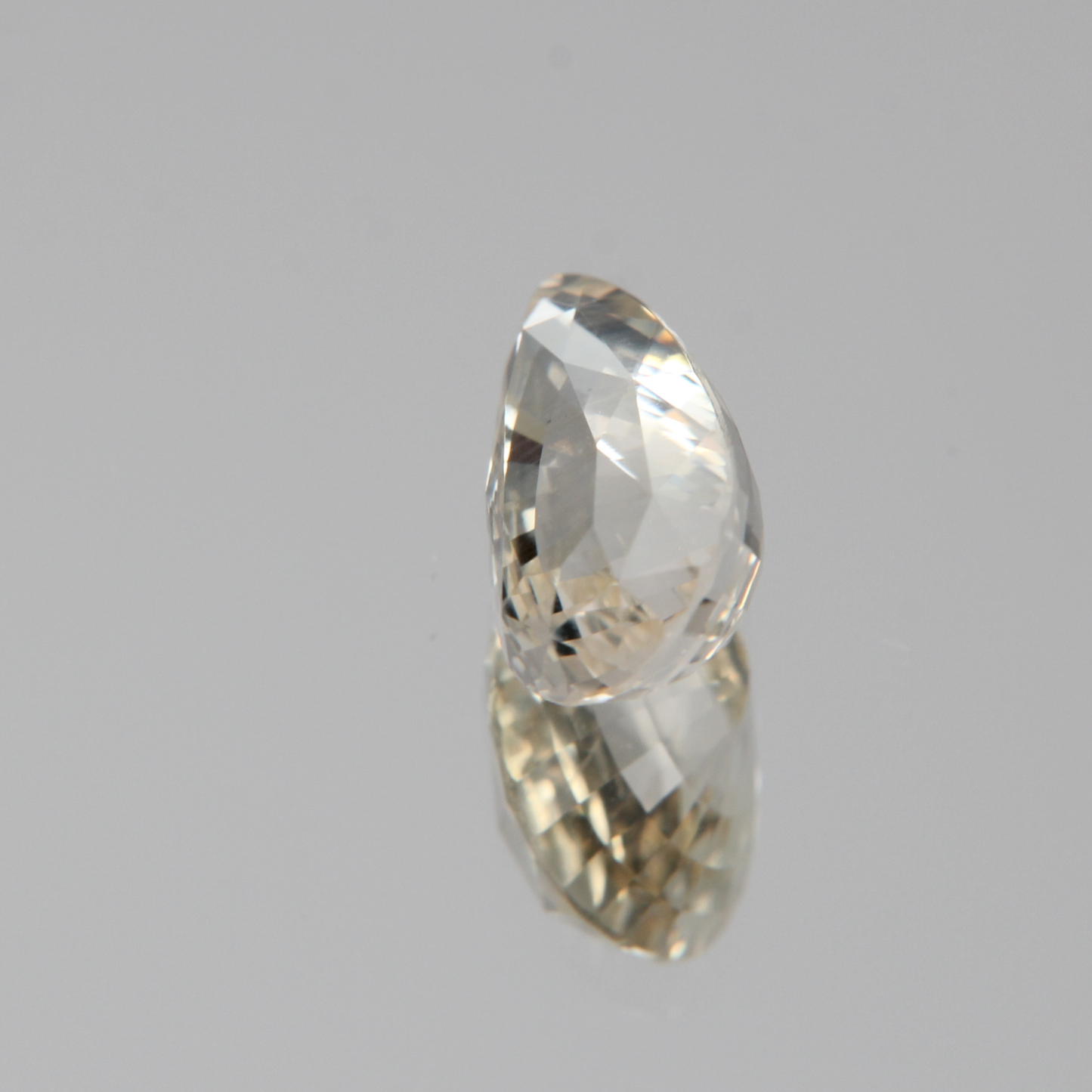 gelber Saphir 2.64ct