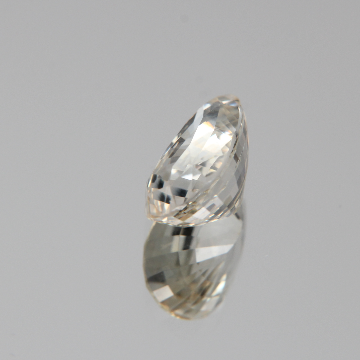 gelber Saphir 2.64ct