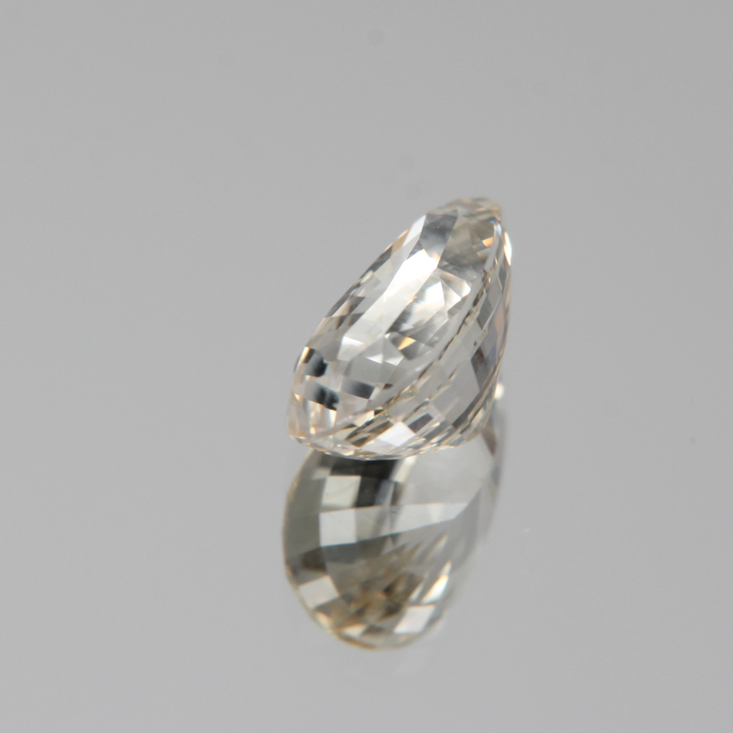 gelber Saphir 2.64ct