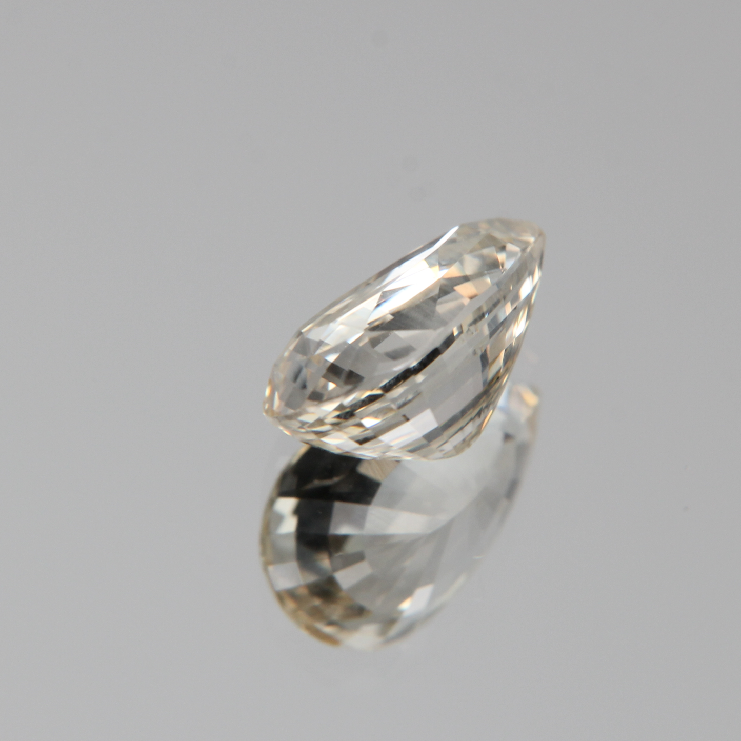 gelber Saphir 2.64ct