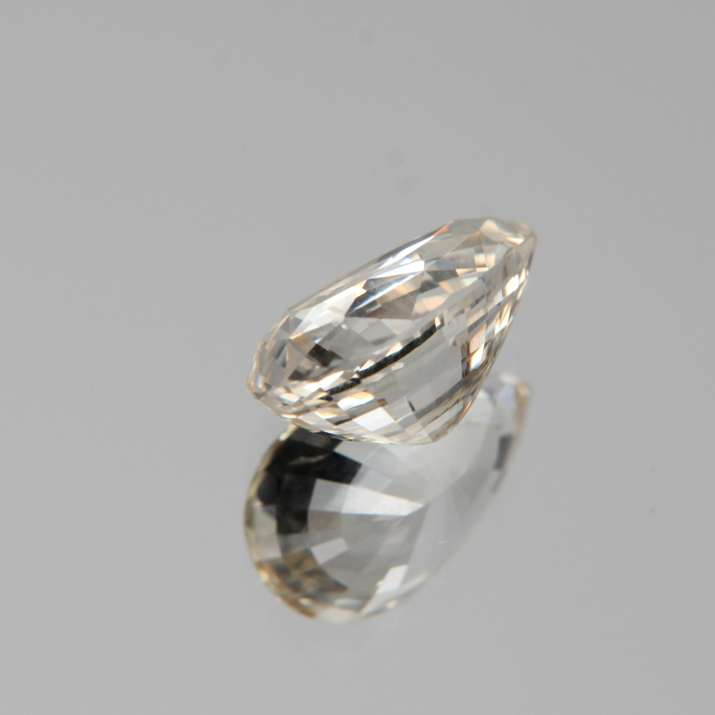 gelber Saphir 2.64ct