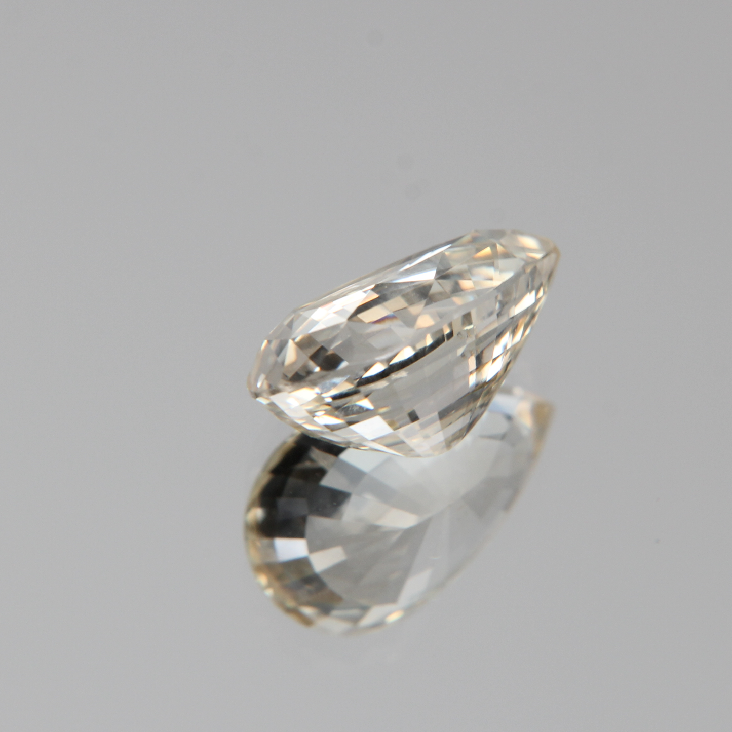 gelber Saphir 2.64ct