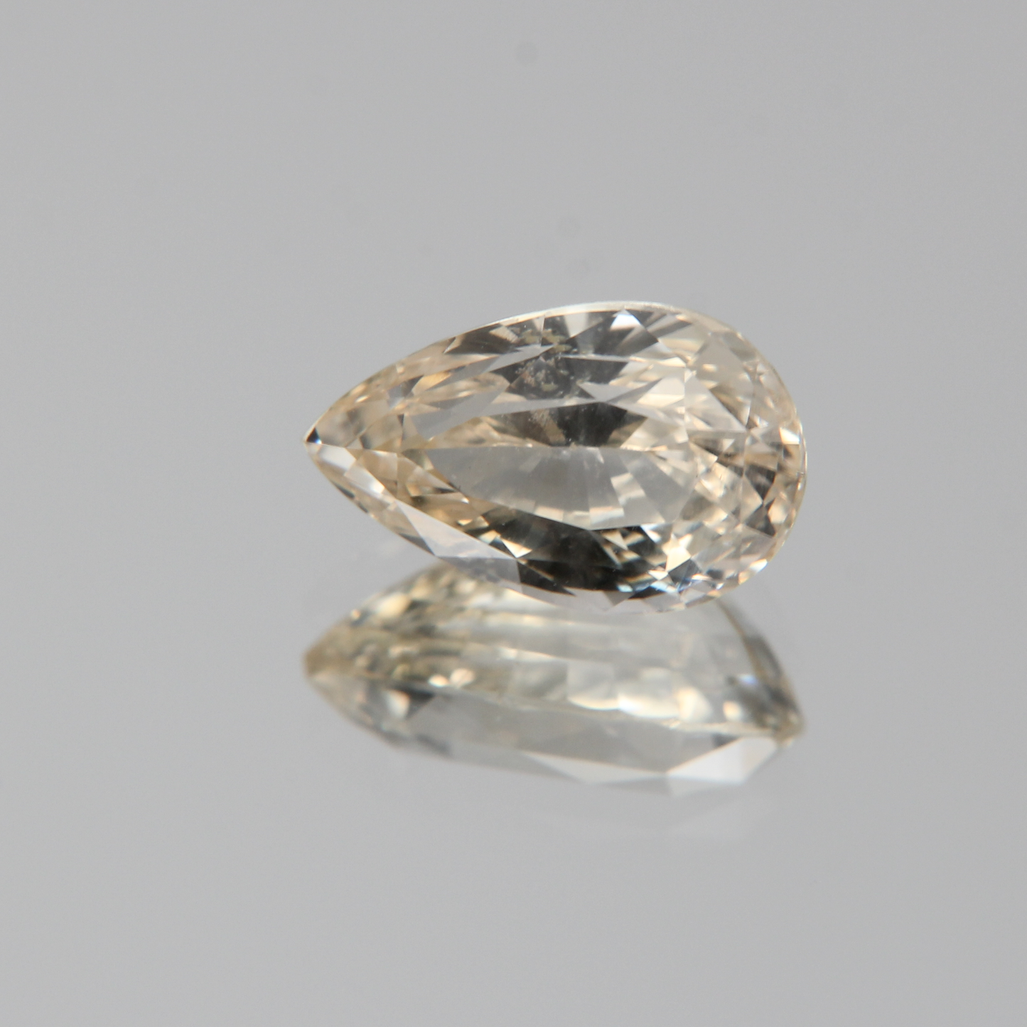 gelber Saphir 2.64ct