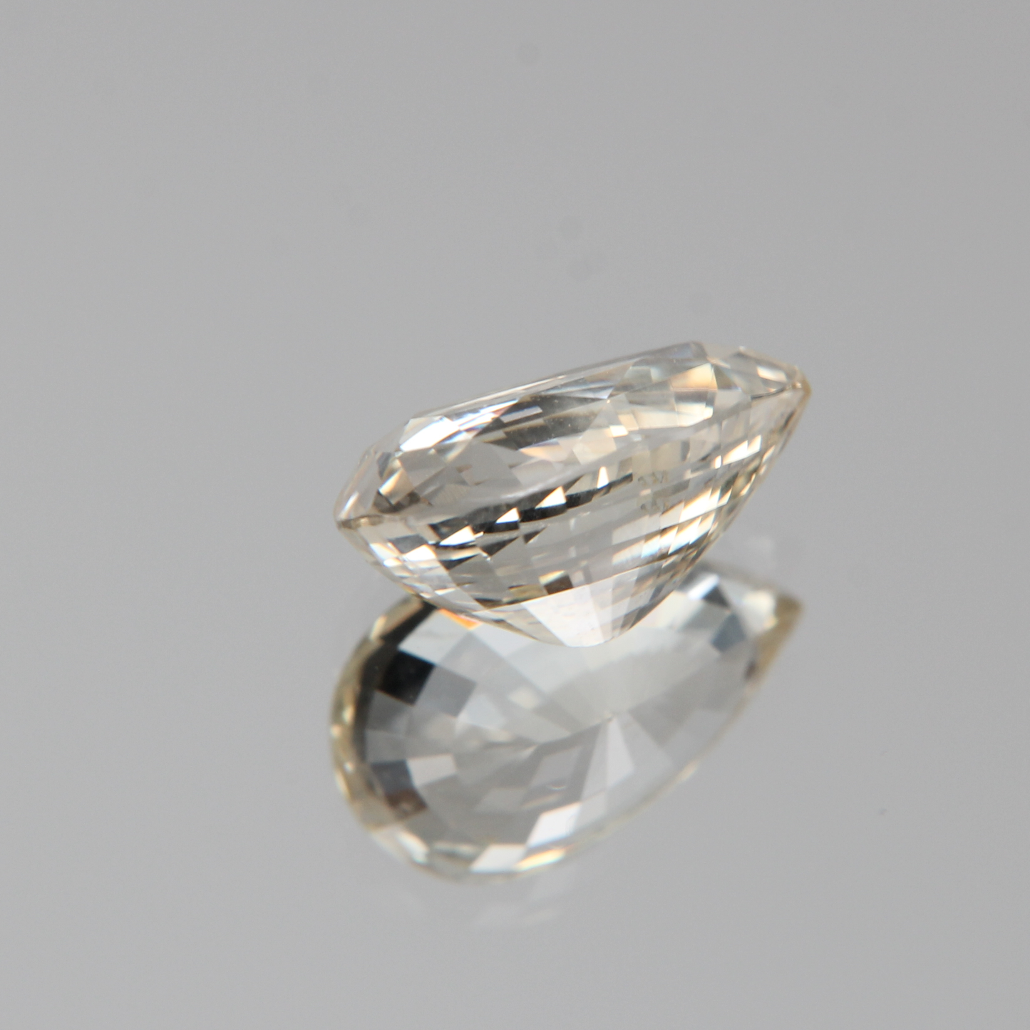 gelber Saphir 2.64ct