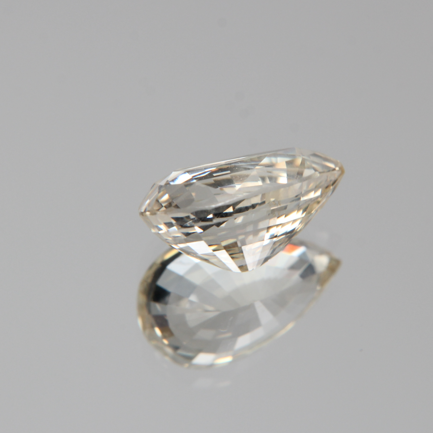 gelber Saphir 2.64ct