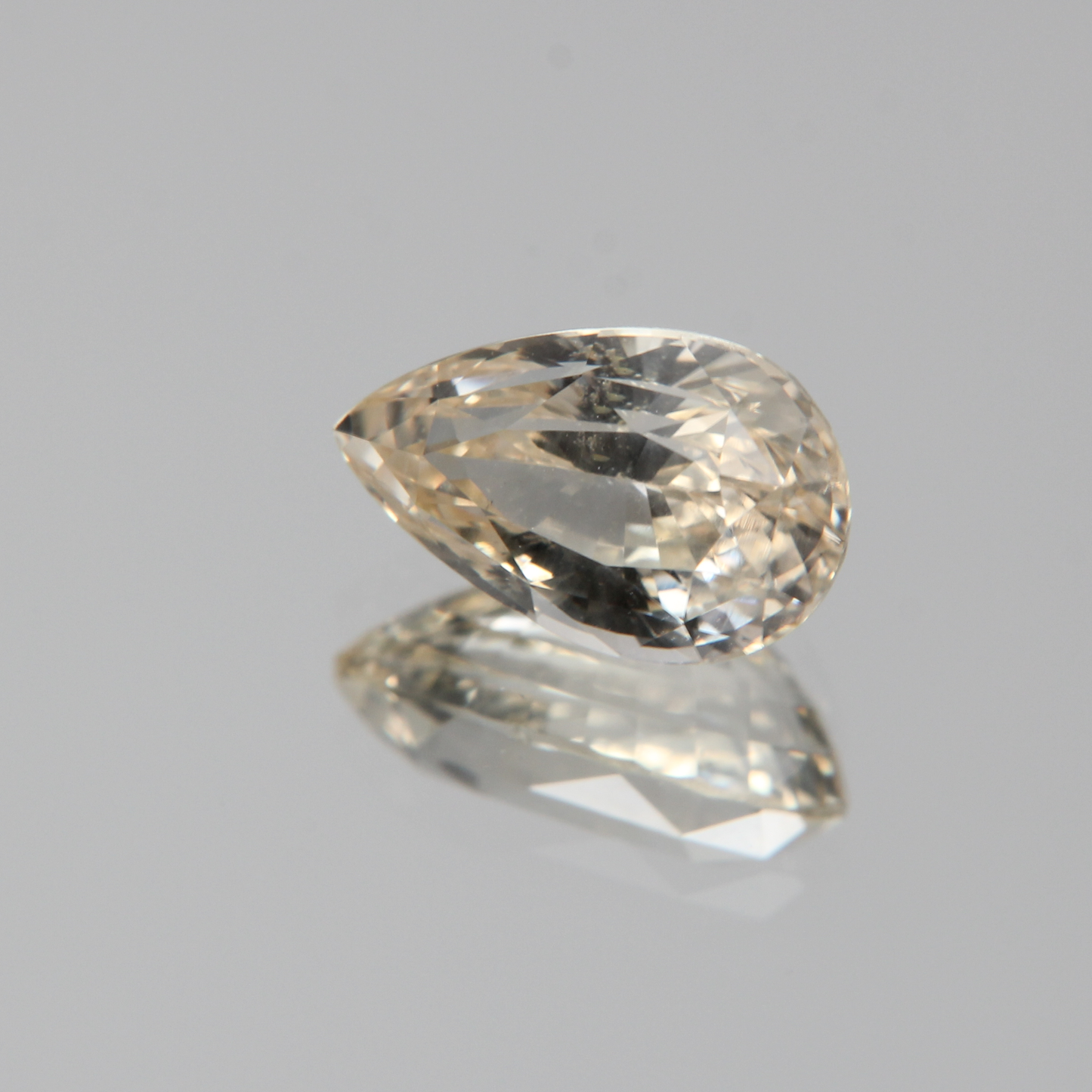 gelber Saphir 2.64ct