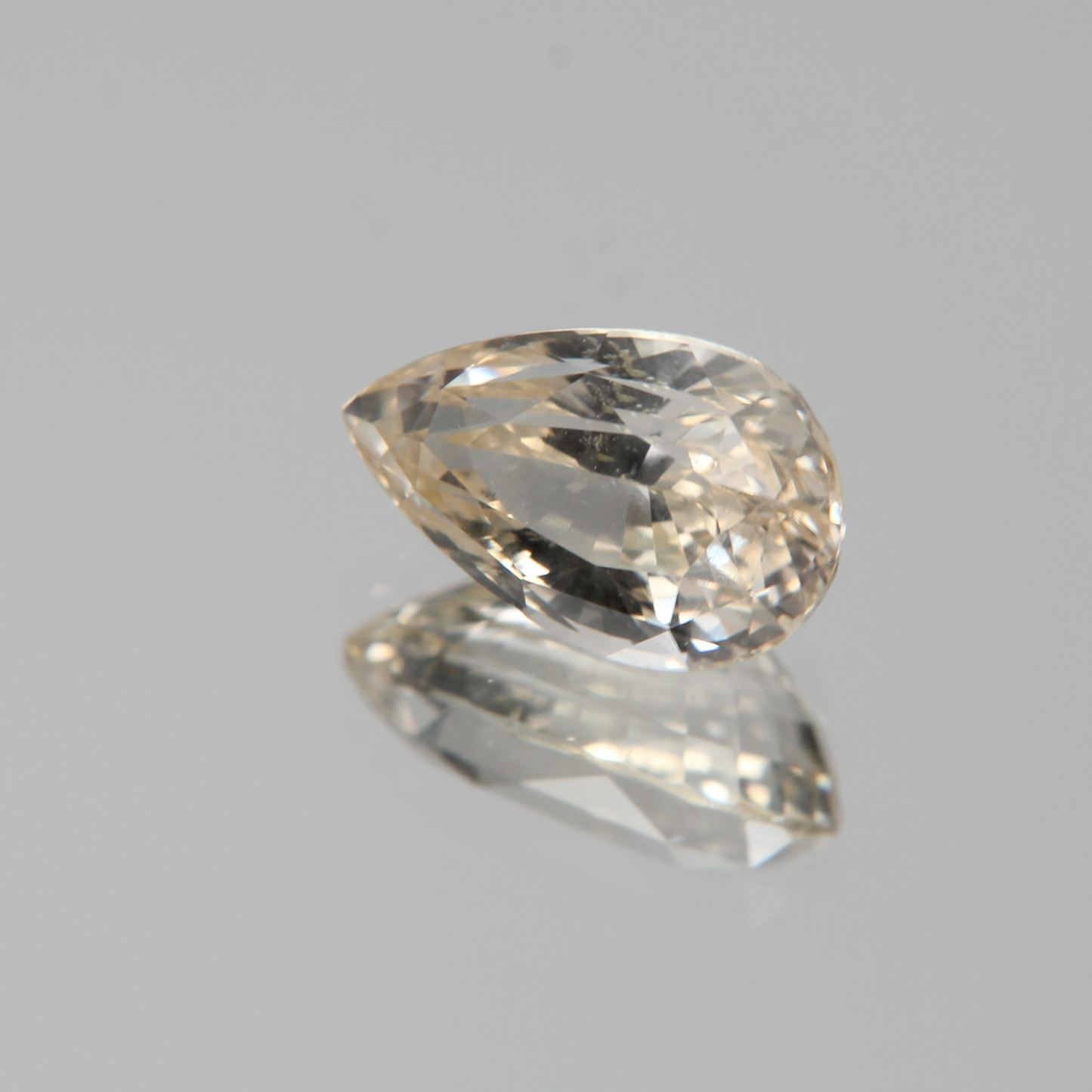 gelber Saphir 2.64ct